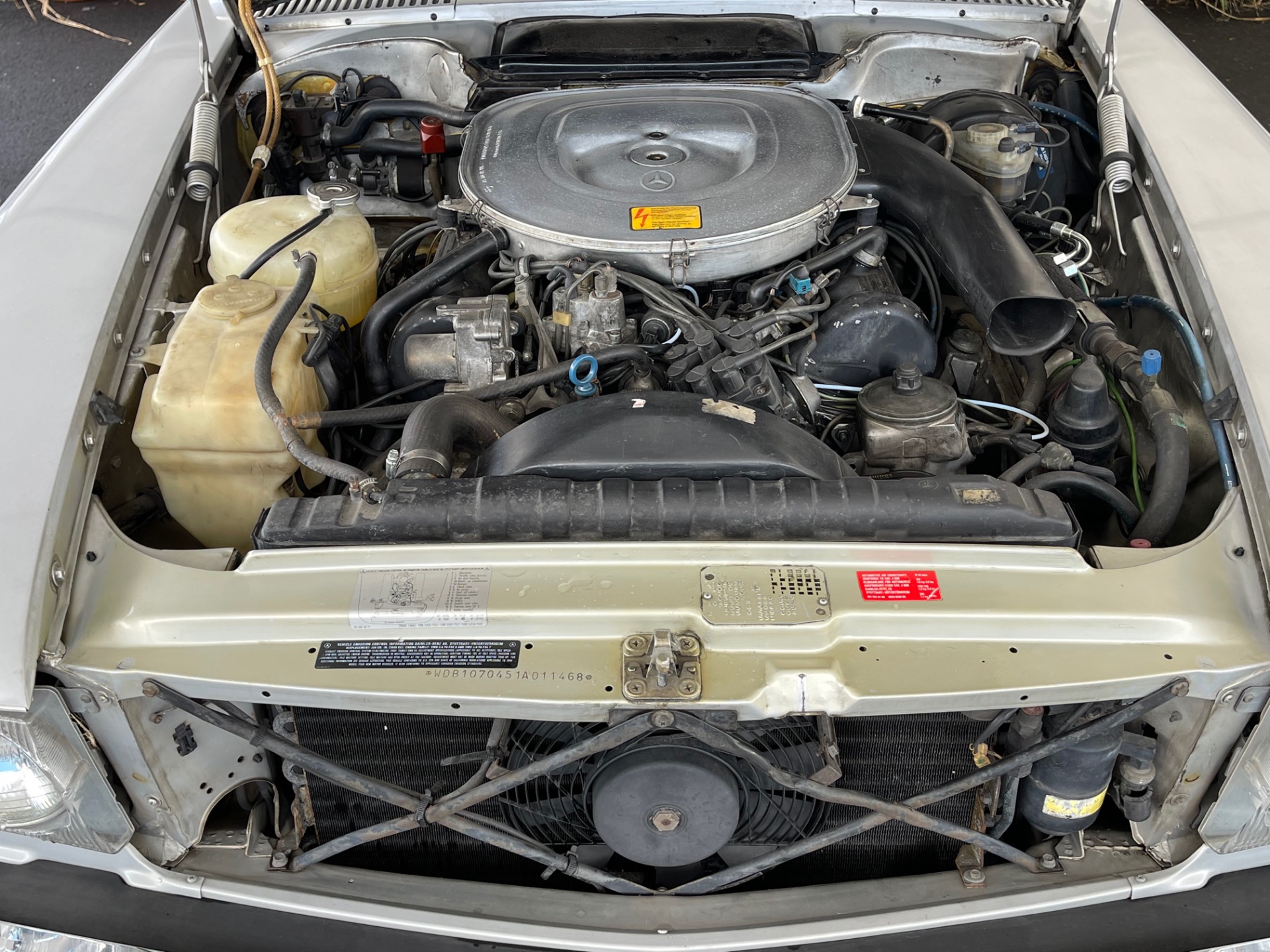 Mercedes shop 380sl engine