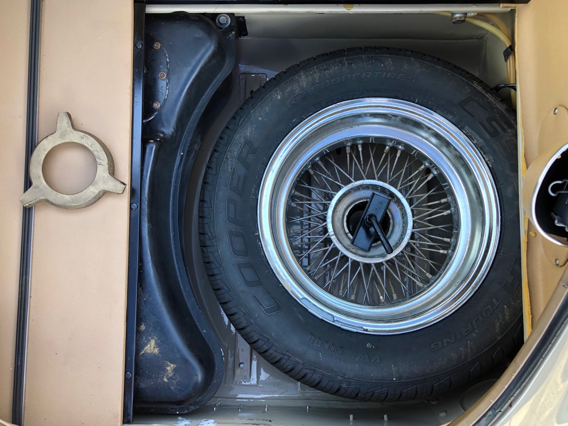 Used 1970 Jaguar E Type Series 2 FHC