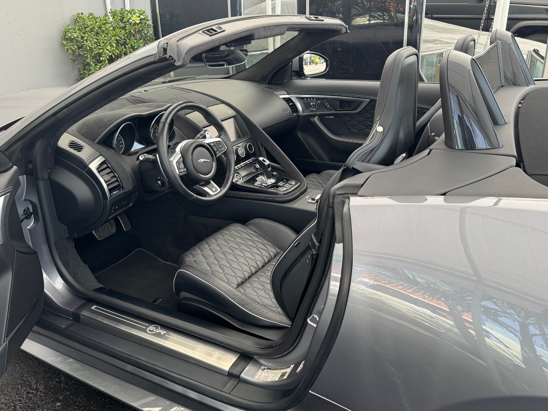 Used 2020 Jaguar F TYPE SVR